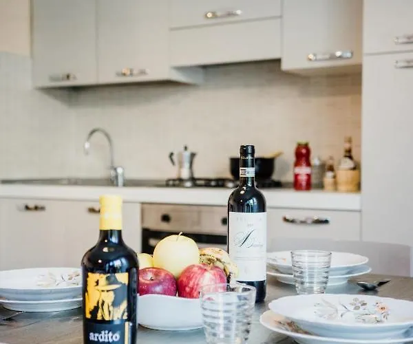 Welcome Traveller La Maison Lägenhet Garda (Verona)